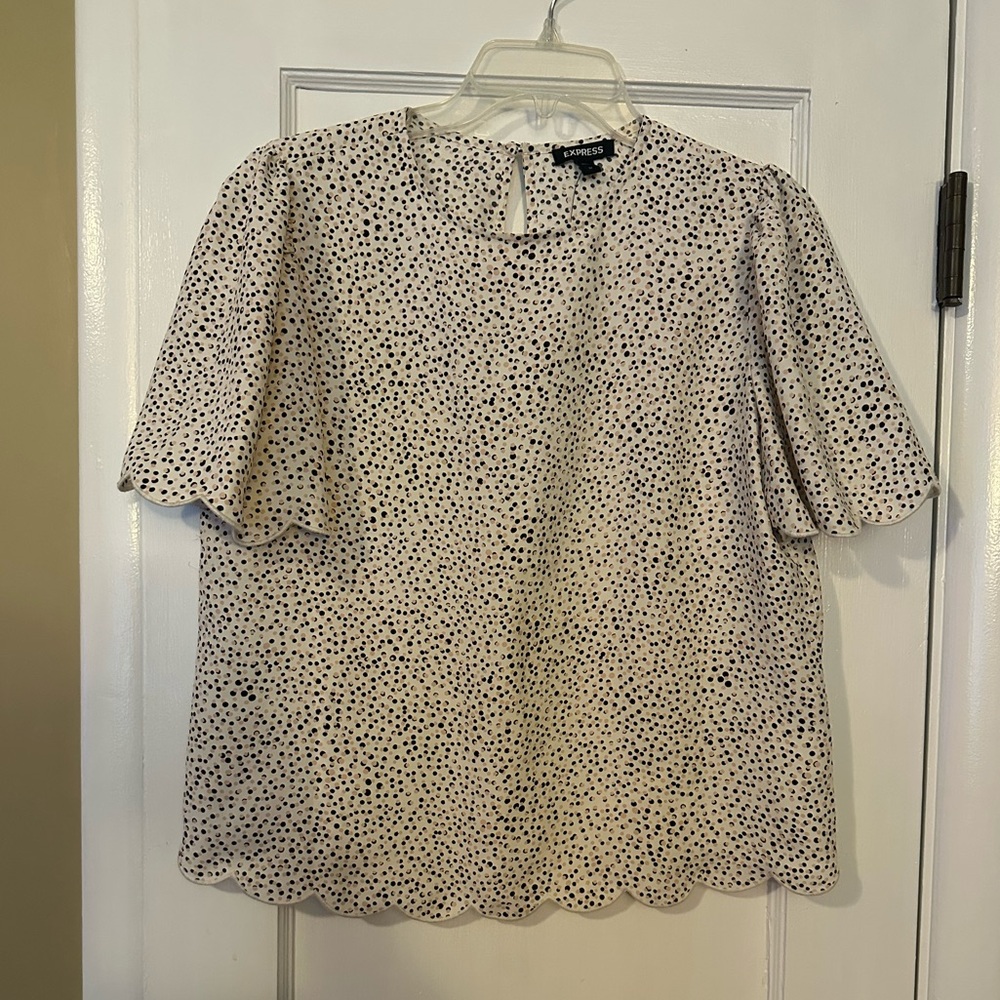 Express NWT Scallop Edge Blouse